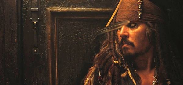 小时候看电影吓得不轻,小时候看电影里的场景