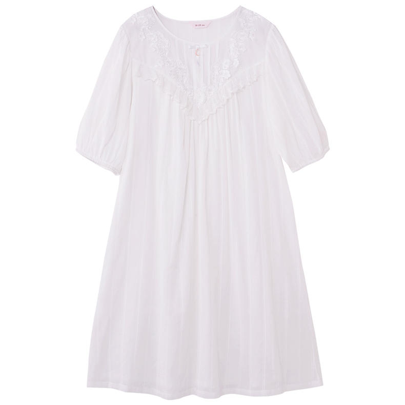 又美又简单的睡衣,保守又不失纯欲风睡衣