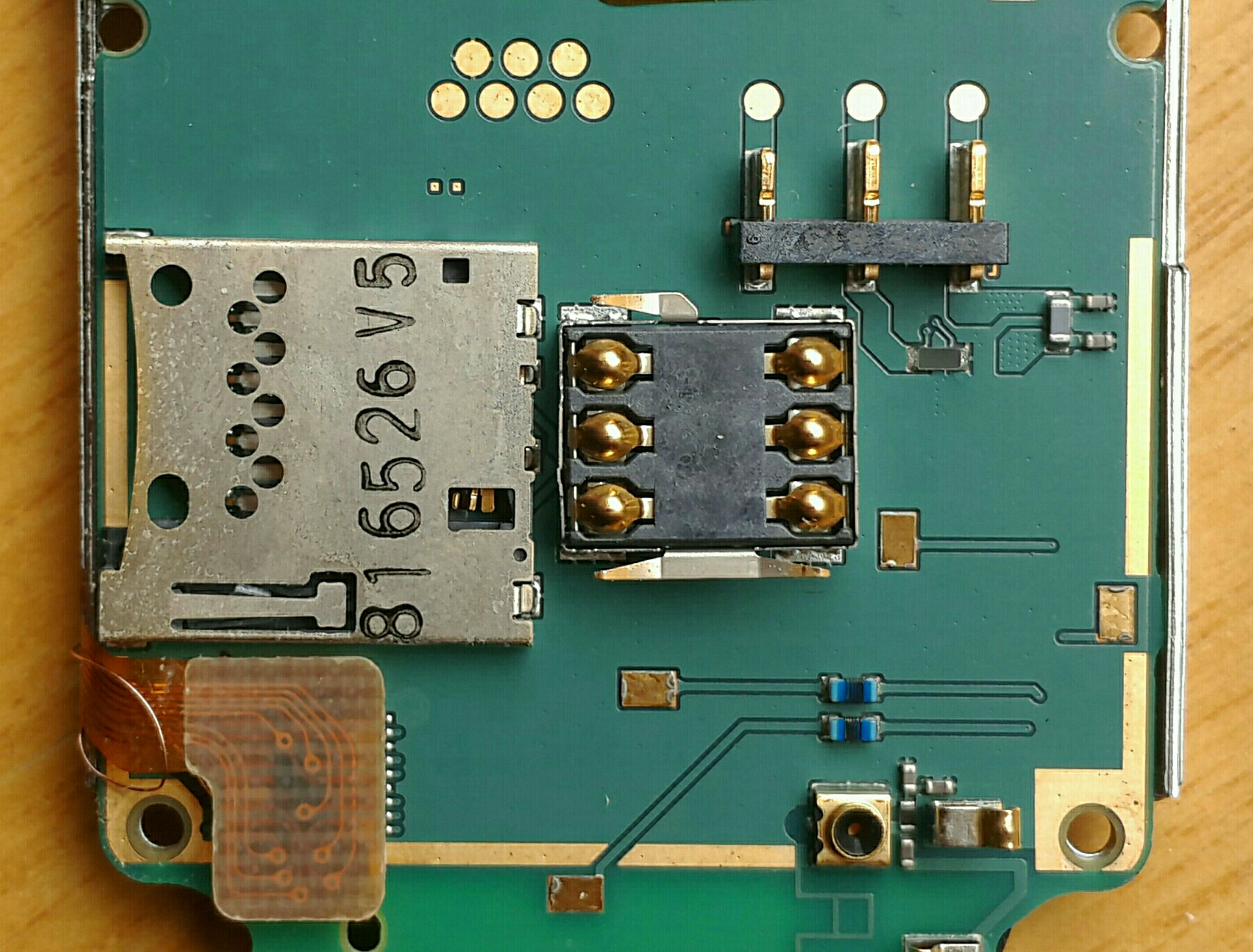 诺基亚滑盖6700s拆机,n73诺基亚手机拆解