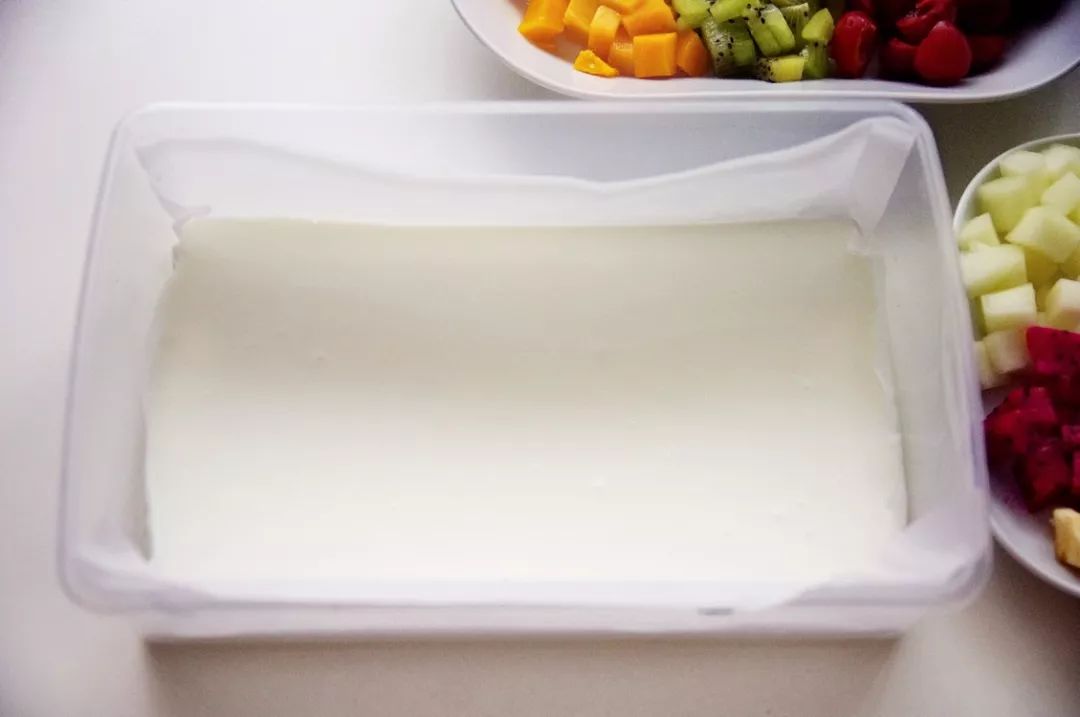 人气火爆的炒酸奶,适合孩子制作的炒酸奶