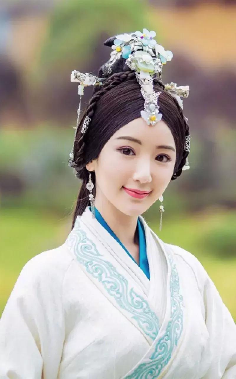 古天乐遭女子举牌求助,古天乐被女子求助救患病父亲