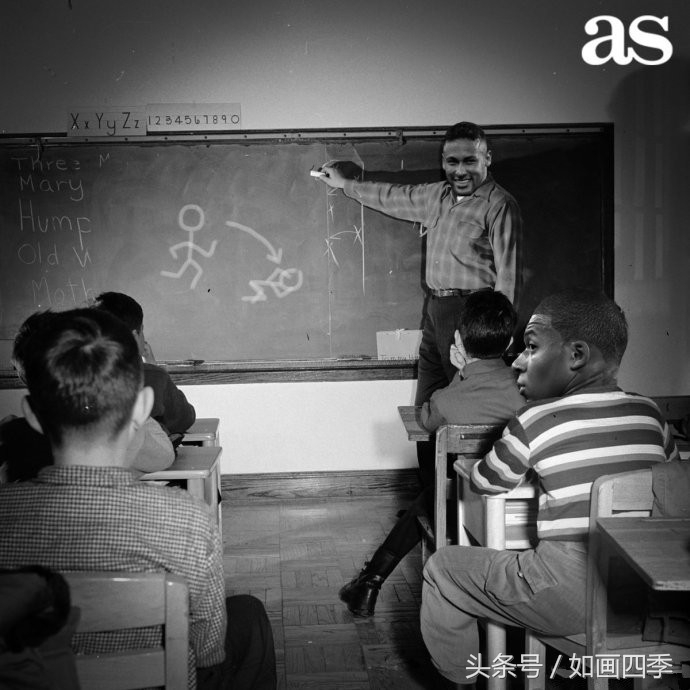 斯特林最搞笑的三个进球,足球斯特林搞笑视频