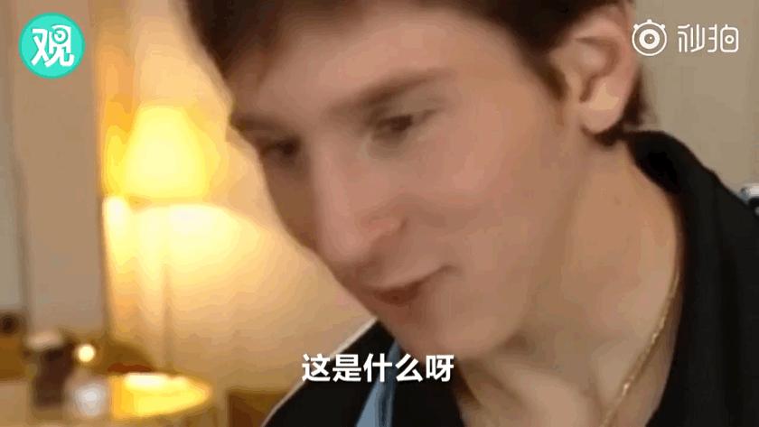 梅西踢球的那些愤怒时刻,梅西踢球就像球粘在脚上