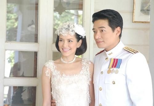 花环夫人的传奇故事,花环夫人两大家族