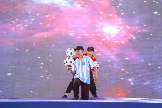 哈尔滨松花江畔狂欢节活动,哈尔滨啤酒节冰雪大世界