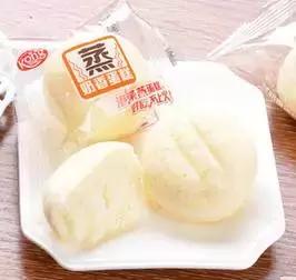 一块钱就能买到超级好吃的小零食,随便就能买到的零食