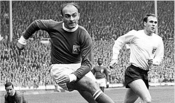 足坛三人最佳梅西内马尔c罗,迪巴拉c罗梅西的替补