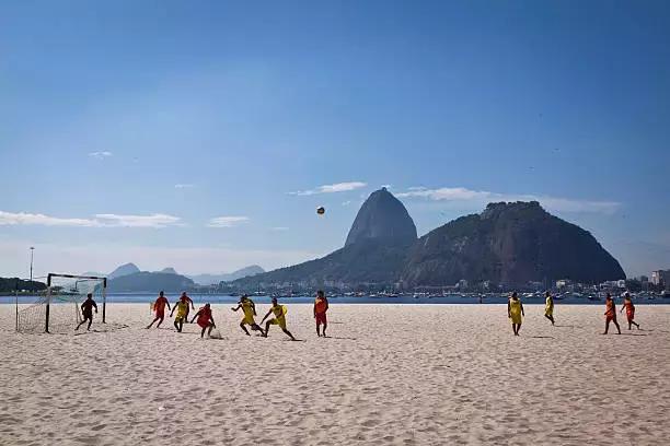 目前世界上最好的足球场,国内有没有像欧洲一样的足球场