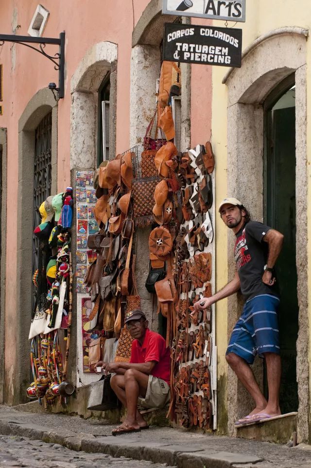 巴西足球一座城,巴西遍地都是足球场