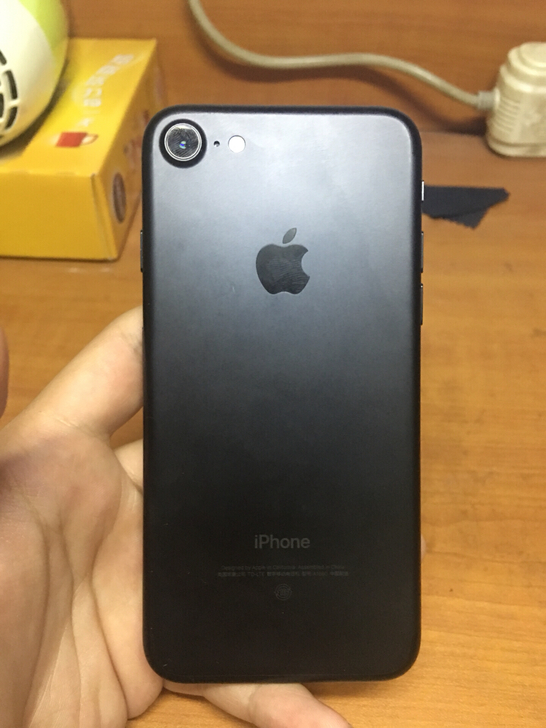 iphone7ios10和13,现在买苹果7还是ios10