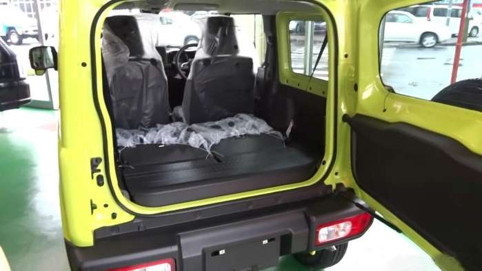 全新铃木吉姆尼到店,铃木新款吉姆尼到店实拍