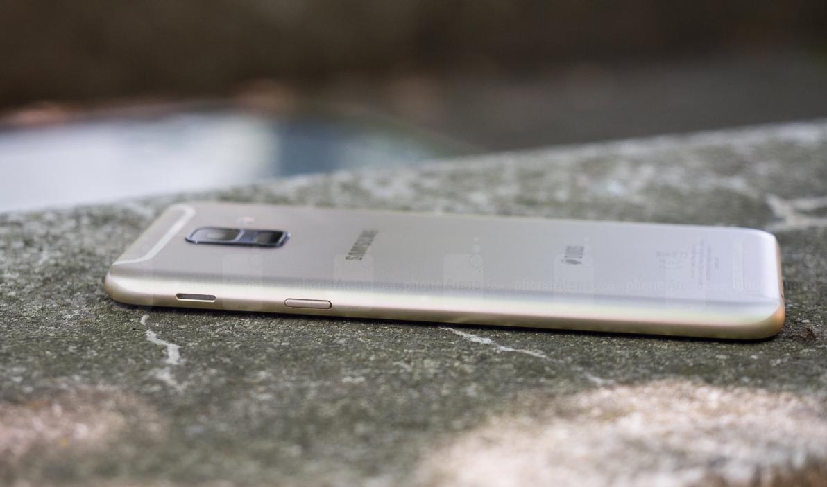 三星GalaxyA6真机图赏：外观致敬国产品牌颜值与性价比兼顾