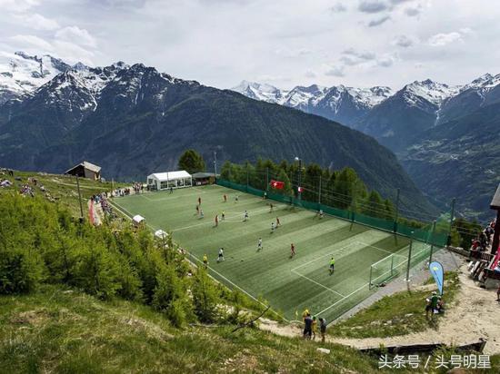 世界杯足球能规划吗,世界杯为什么建这么多足球场