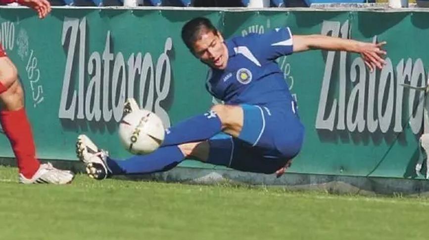 世界杯克罗地亚门将被贴脸质问,克罗地亚守门员被追