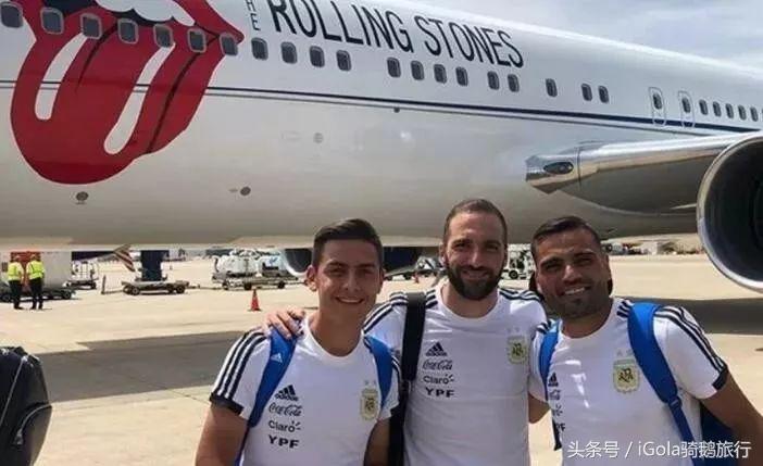 世界杯球队抵达,世界杯球队坐什么飞机比赛
