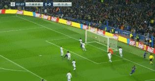 梅西小时候踢球惊艳到教练,梅西从小被发掘足球天赋故事