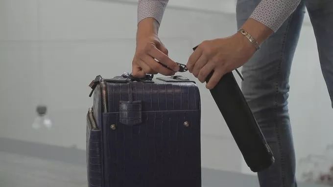 有什么简约风的雨伞,下雨创意雨伞设计