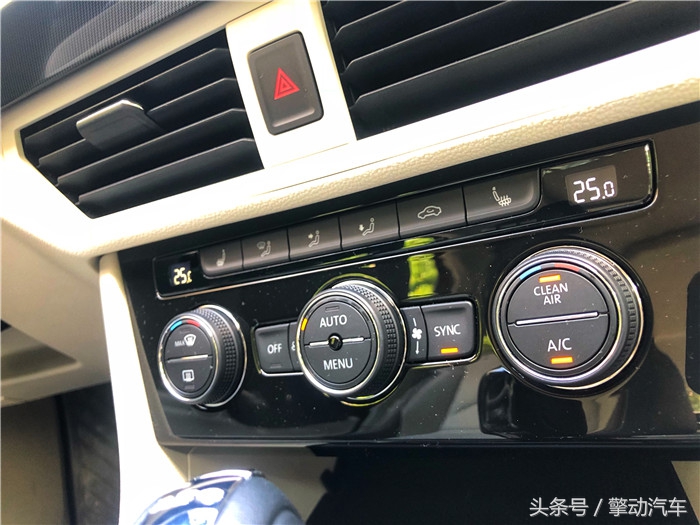 体验宝来尊行版,体验大众宝来内饰