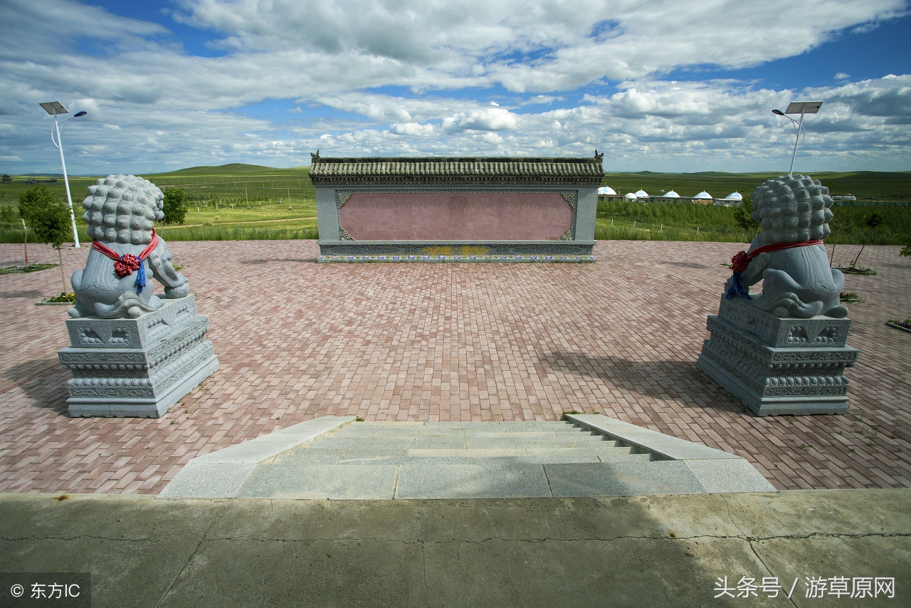若尔盖草原旅游攻略 (呼伦贝尔大草原旅游攻略自驾)