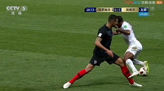 斯特林快乐足球名场面,快乐足球斯特林为什么还能首发