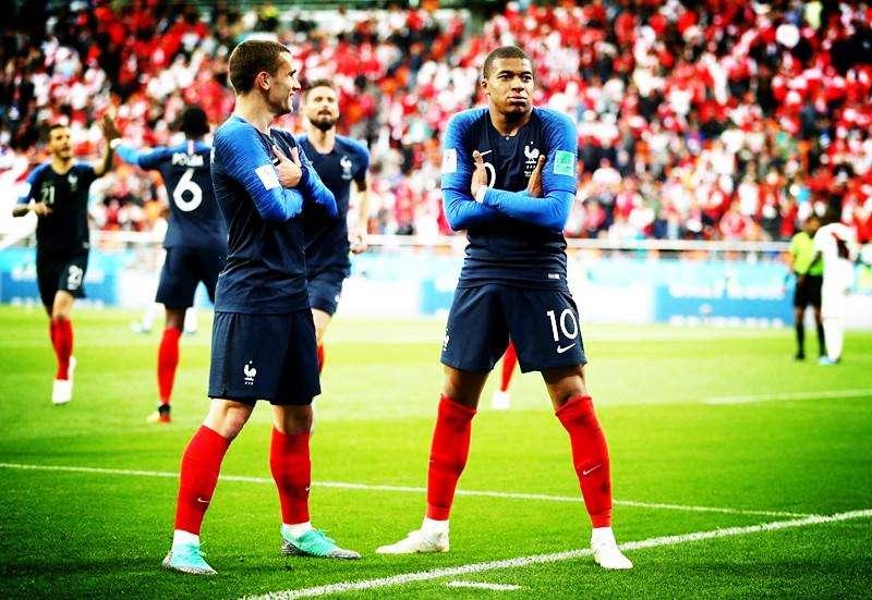 梅西我现在不慌了,梅西我现在很慌