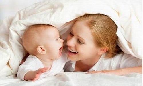 小宝贝呕吐是怎么回事,宝宝反复呕吐怎么护理