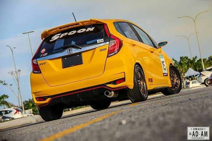 SPOON改新款飞度GK5，这才是平民超跑该有的样子