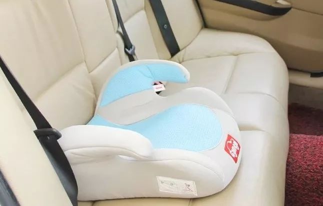 给小孩买安全座椅没钱怎么办,没有孩子能买安全座椅吗