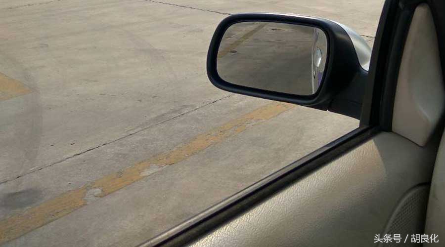 科目二东风爱丽舍倒车入库点位,爱丽舍旧车型科目二倒车入库绝招