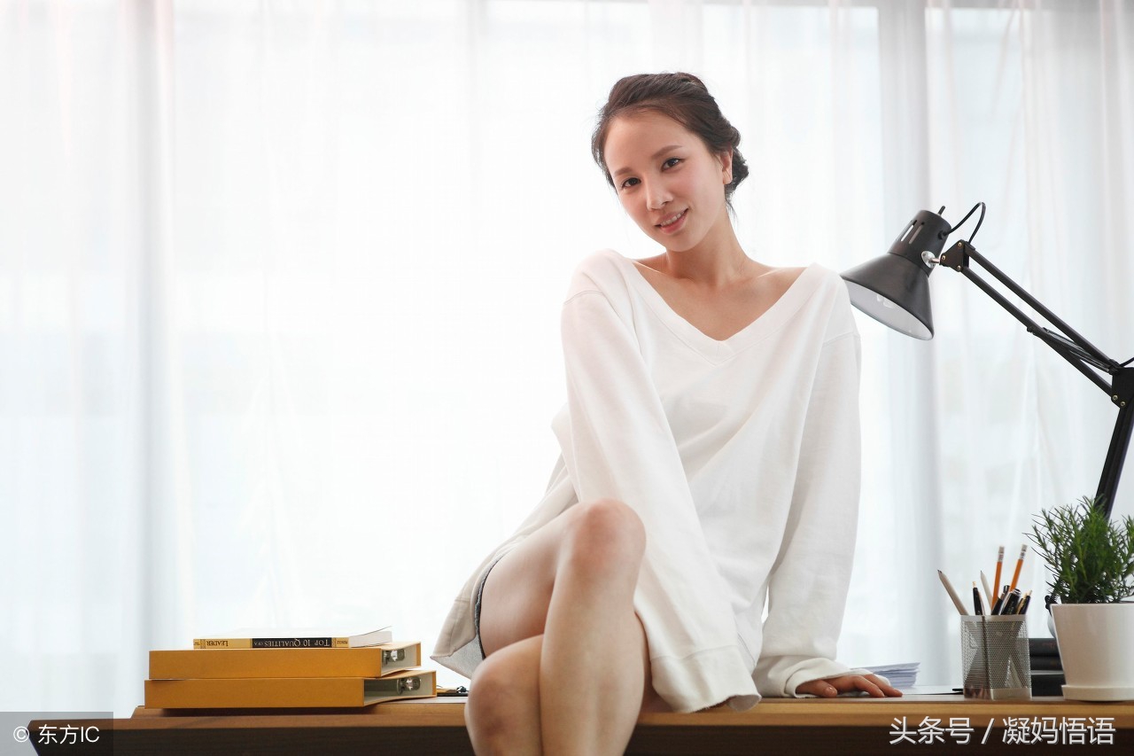 孕期可以翘二郎腿吗?看看这几点,再翘二郎腿就对不起自己了