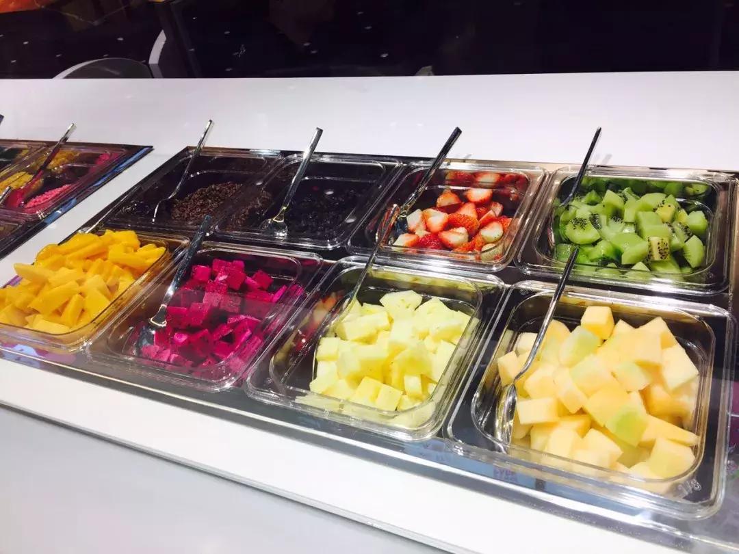 这家冰淇淋店经营13年，单月坪效曾超过哈根达斯，靠的是什么？