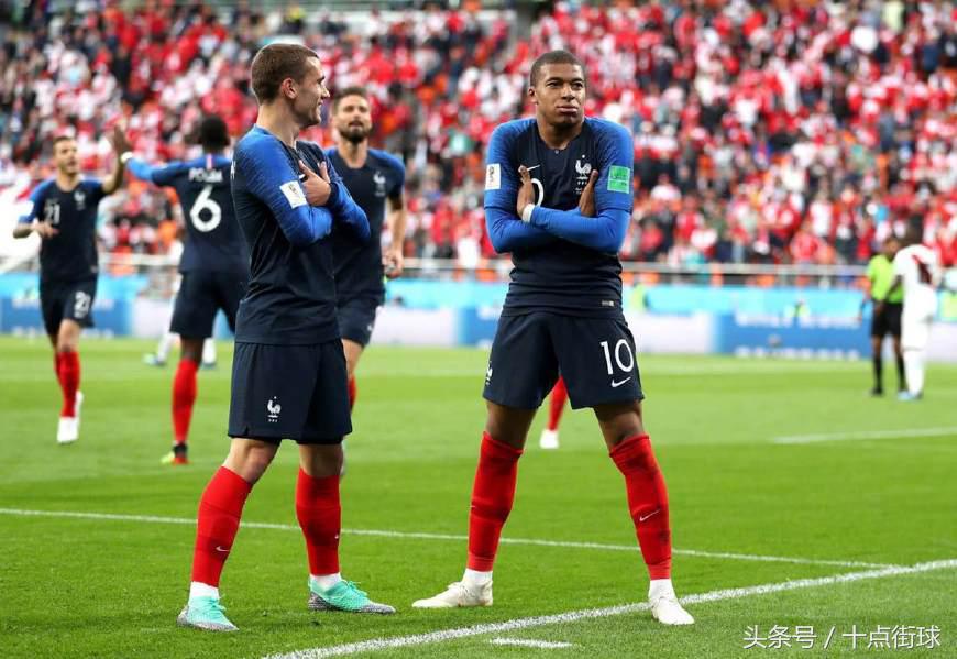 法国稳赢?世界杯夺冠*率赔**一边倒,球迷:足球反着买,别墅靠大海