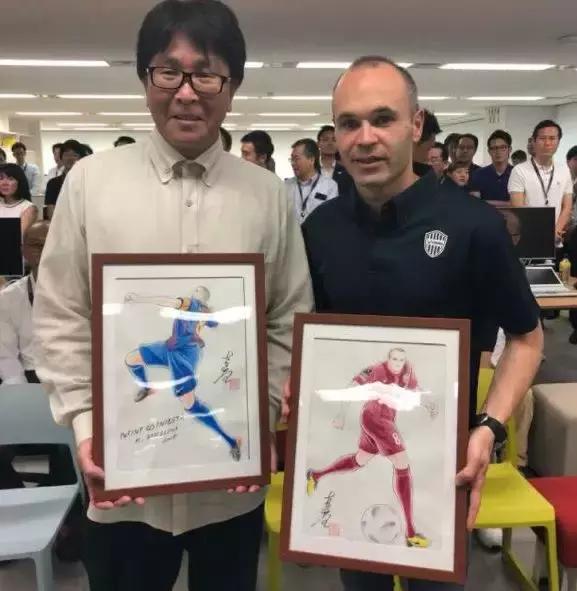 一部漫画改编日本足球,影响日本的日本漫画家