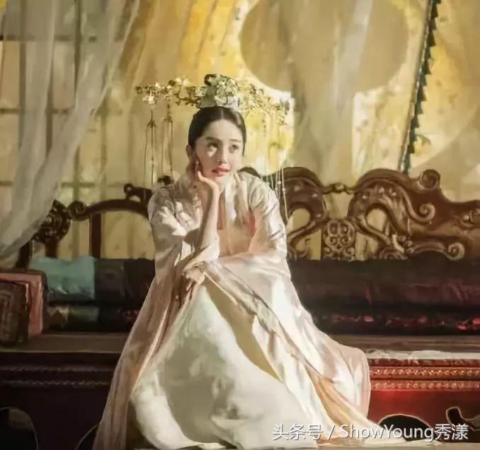 终于找到了梦寐以求的茶棕色口红,终于找到今年的本命色口红