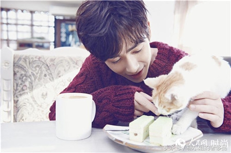 居老师美照惊艳,居老师为什么这么帅