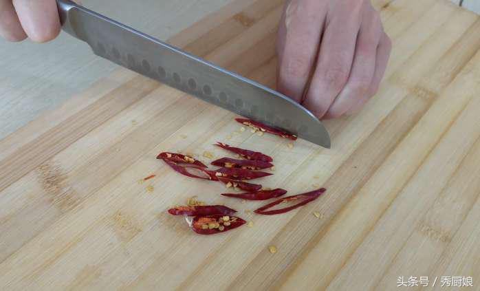 知了猴的最佳吃法,知了猴怎么做法才好吃