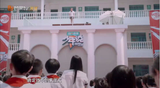 女儿吐槽老爸凶找不到男朋友,女儿被爸爸骂胖