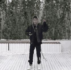 朱一龙现在怎么那么火,朱一龙现实中怎么样了图片