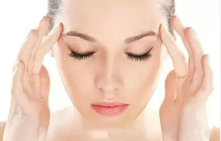 更年期提前的预兆是什么,专家提醒更年期有4件事