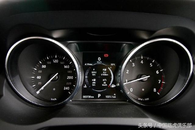 全新路虎揽胜五座试驾,路虎揽胜运动版svr2024款试驾评测