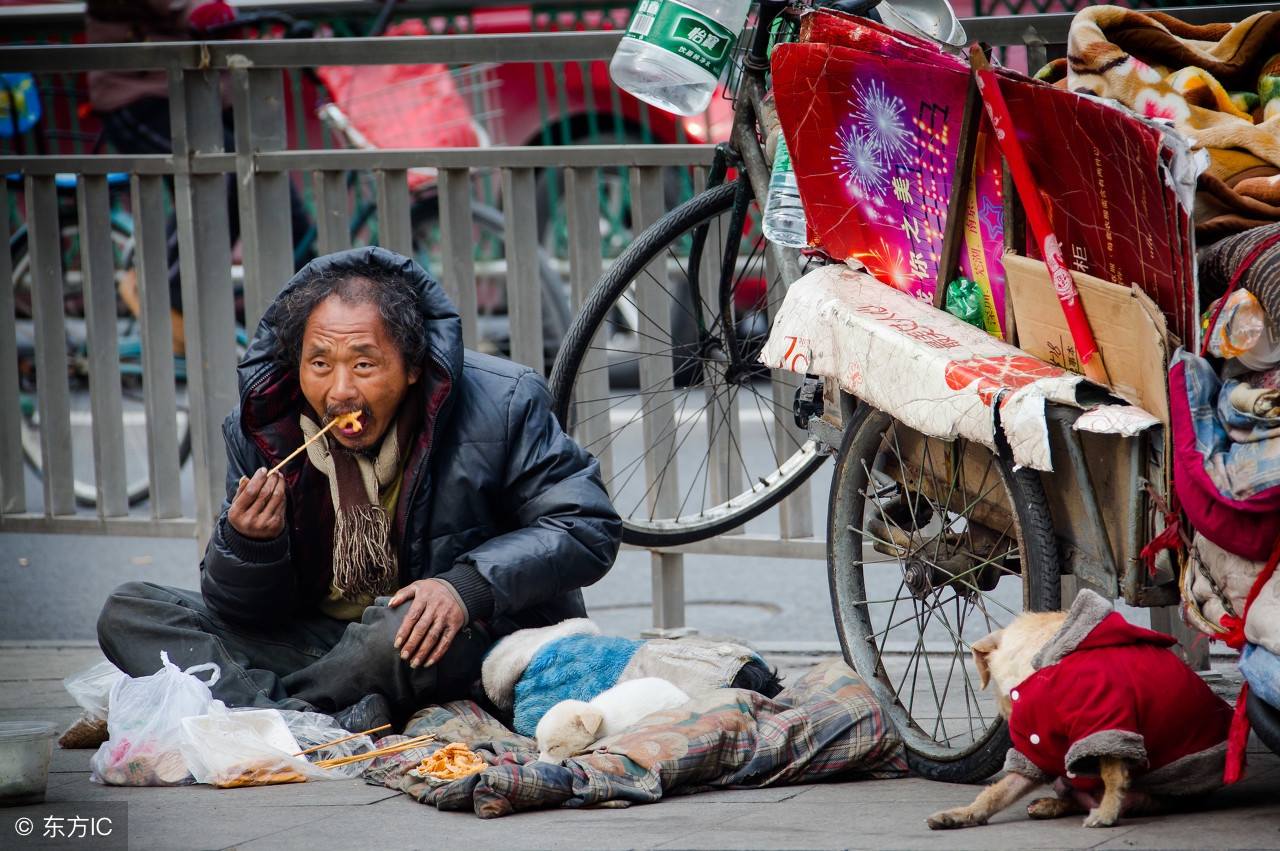 乞丐骗局被揭穿真实事件,假乞丐为什么骗人