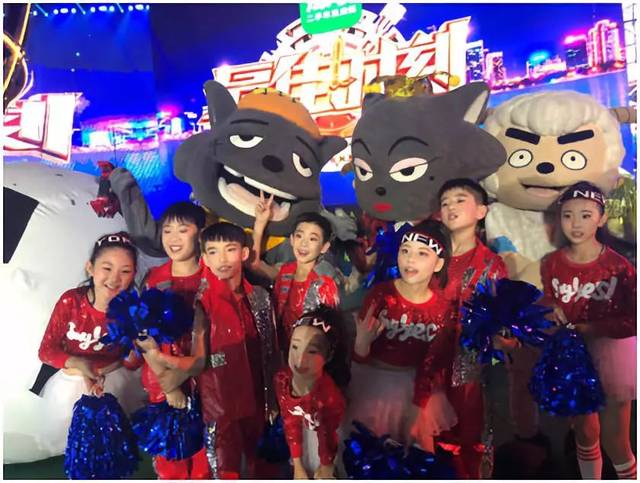 喜羊羊助阵央视《最佳时刻》,传递健康活力正能量