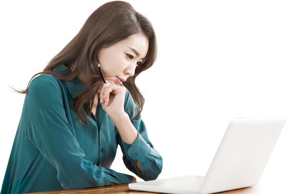 绝经是自然绝经好还是治疗好呢,绝经症状啥样才算结束呀