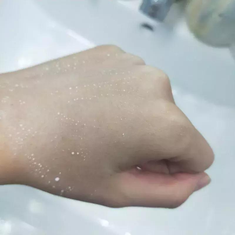 林允张韶涵机场拍照,林允和张韶涵的护肤