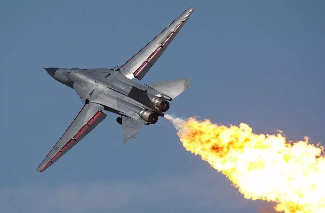 战斗机被导弹锁定能跑掉吗,战斗机被导弹锁定逃脱的概率