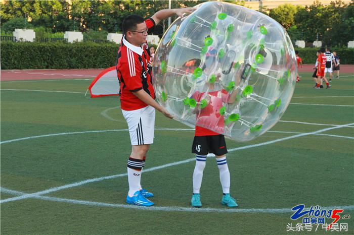 “足球梦、帐篷情”！常州龙城小学首届足球嘉年华之足球文化夜