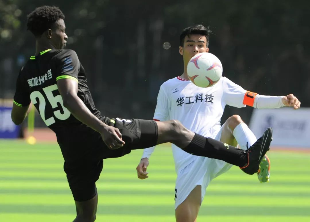 全球名校“世界杯”开赛啦！朋友圈已被高颜值的小鲜肉刷屏