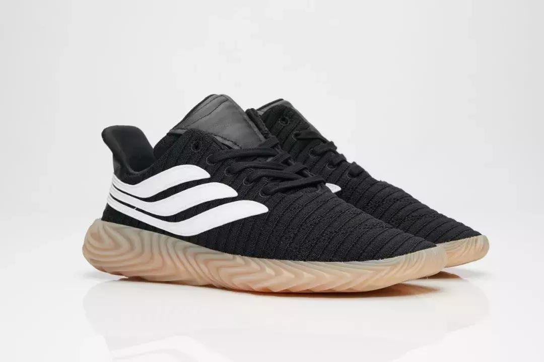 经典耐克足球鞋aj联名,aj和足球鞋的联名