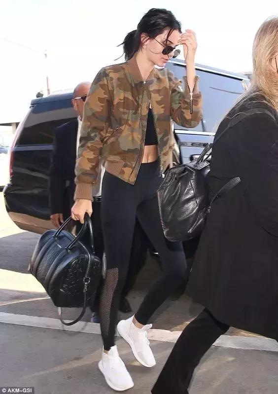 夏天不热小白鞋怎么穿舒服,夏天怕热穿什么鞋子好呢