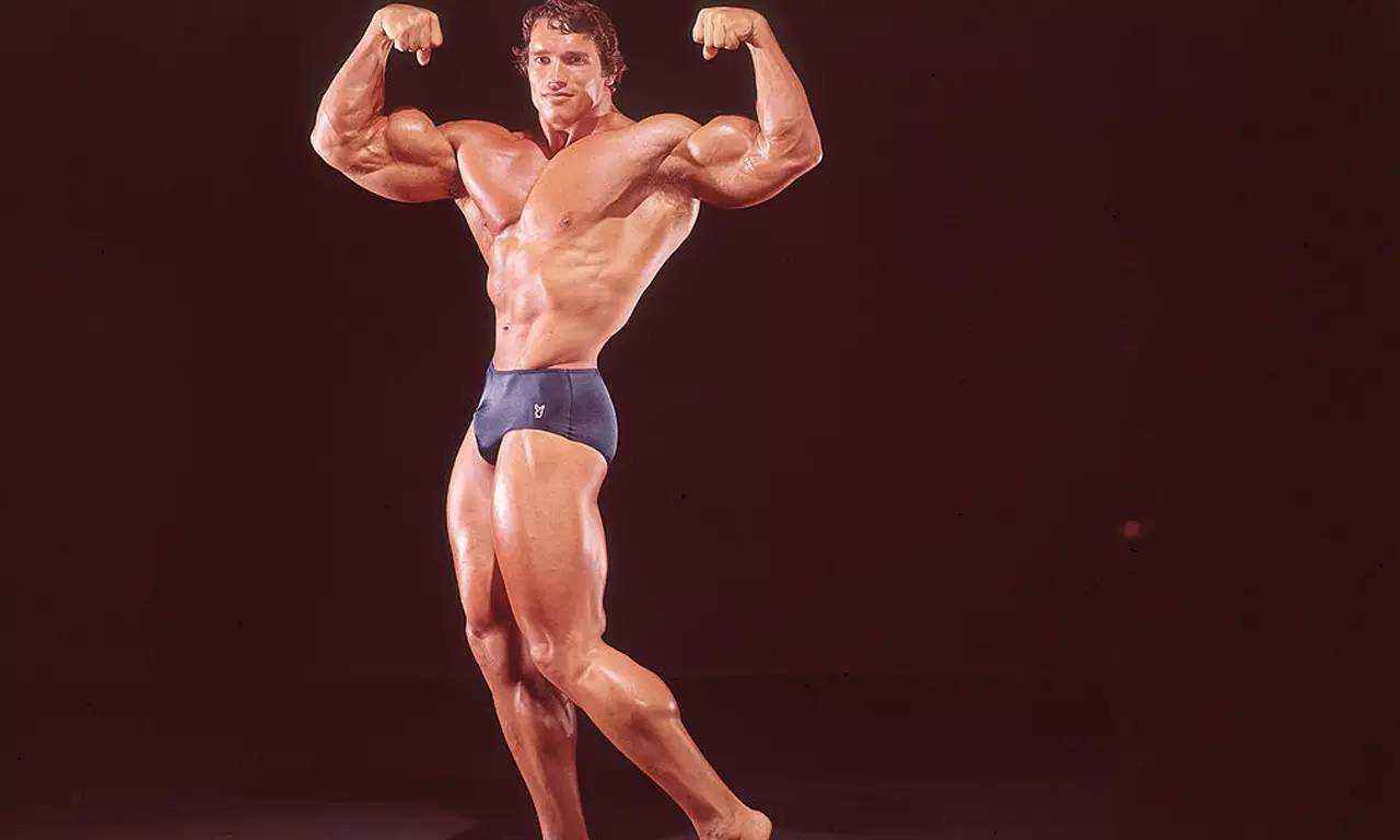 女子给推销员买水10元卖出,女子给推销员买水被骗